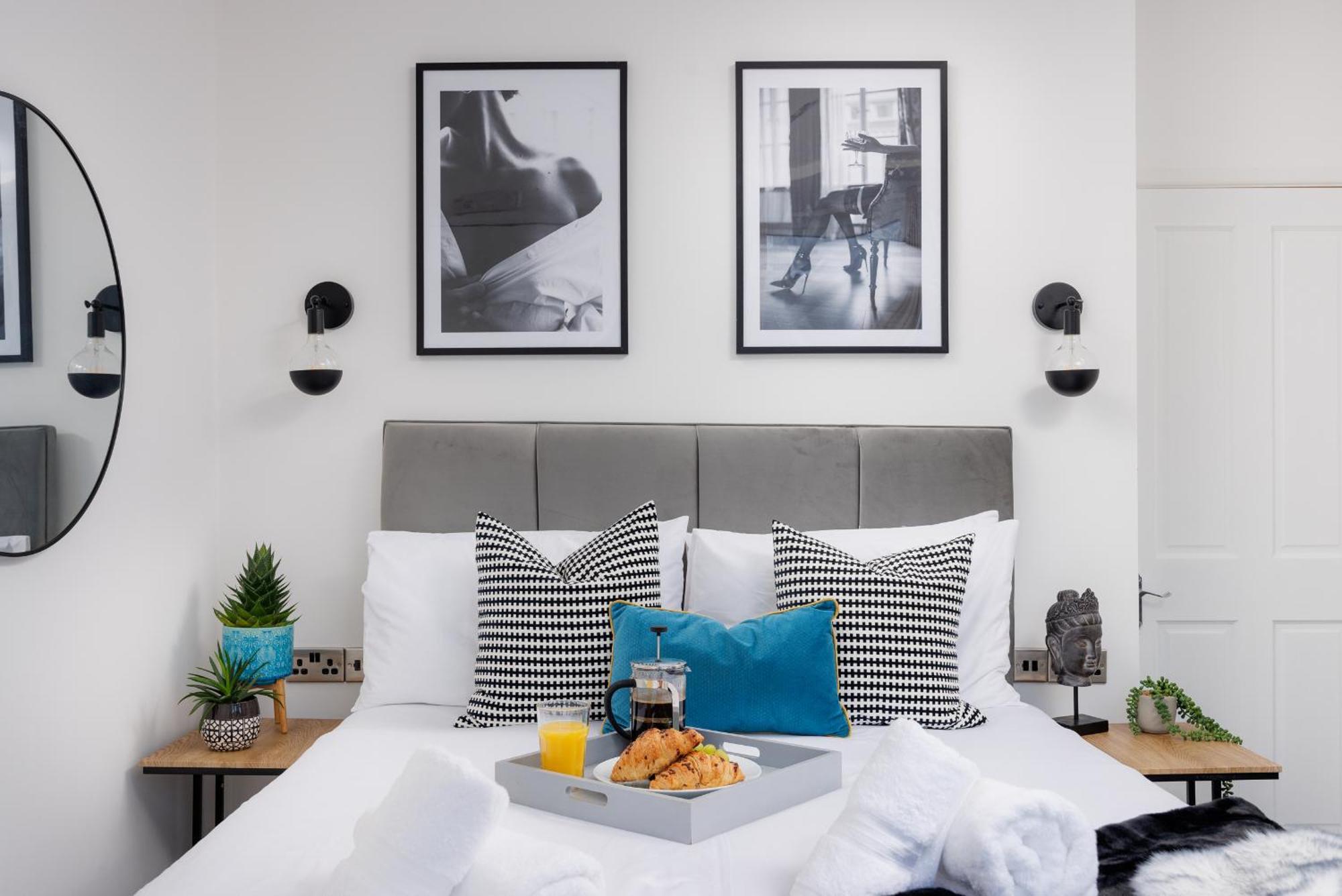 Boujis Central Plymouth Apartment - Sleeps 4 - Habita Property Экстерьер фото