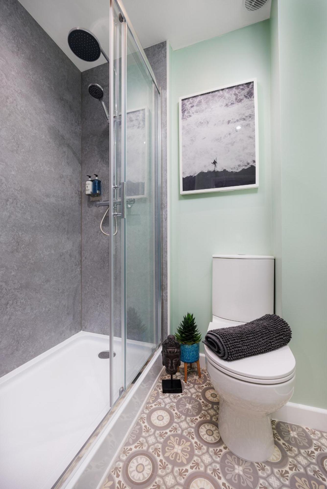Boujis Central Plymouth Apartment - Sleeps 4 - Habita Property Экстерьер фото